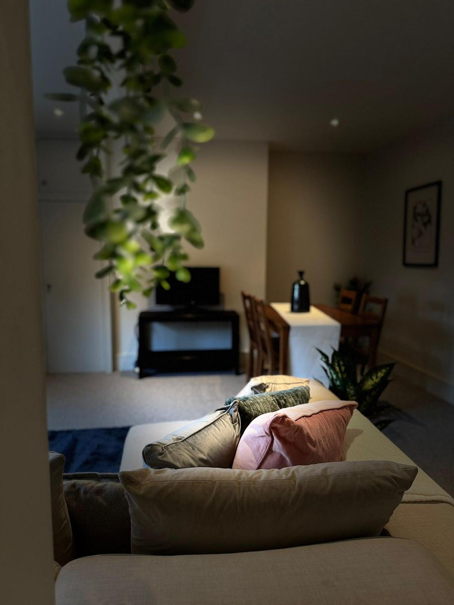 Apartamento Osbourne House Pink 2 Bed, 2 And Half Bath Birmingam Exterior foto