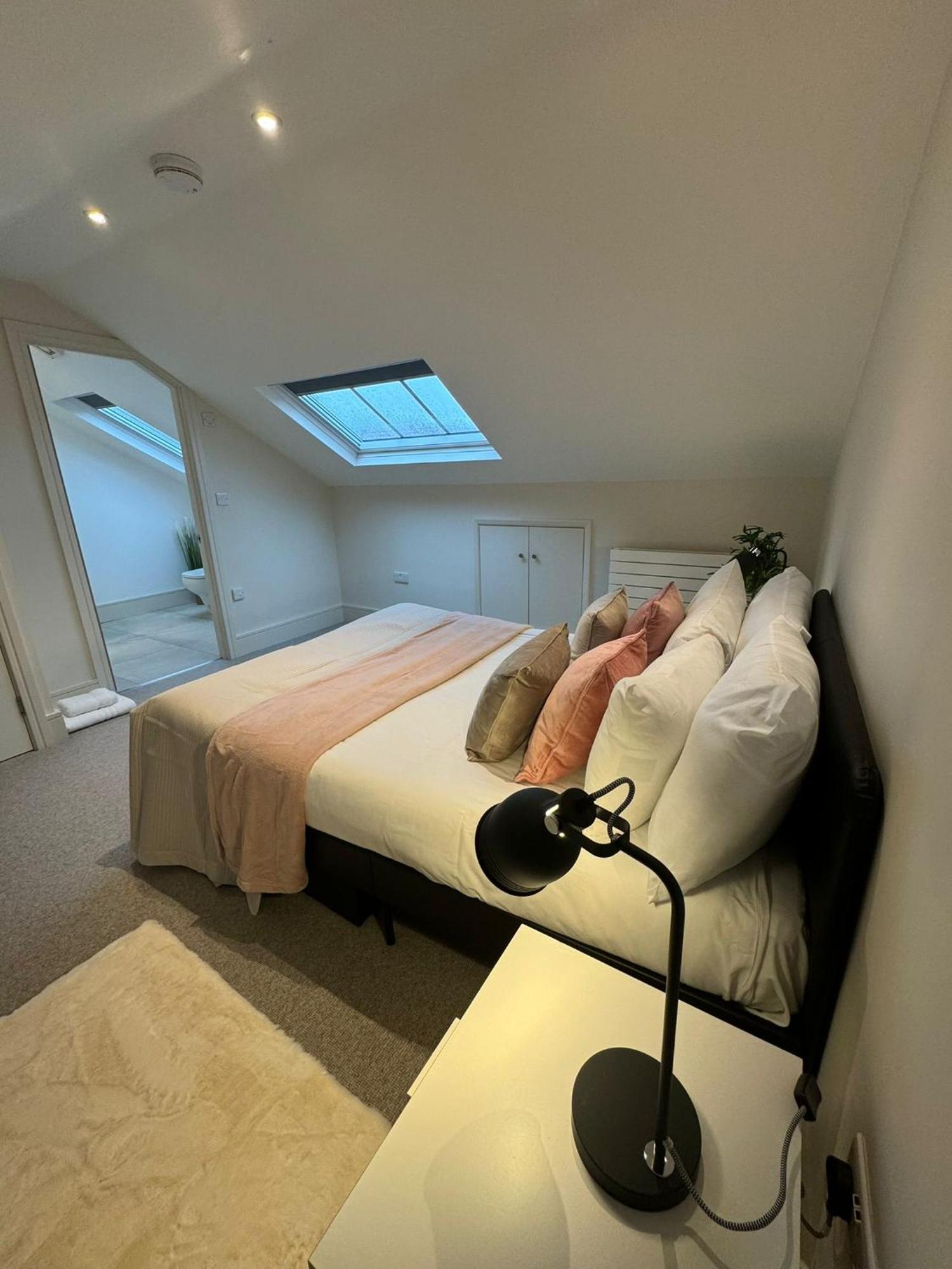 Apartamento Osbourne House Pink 2 Bed, 2 And Half Bath Birmingam Exterior foto