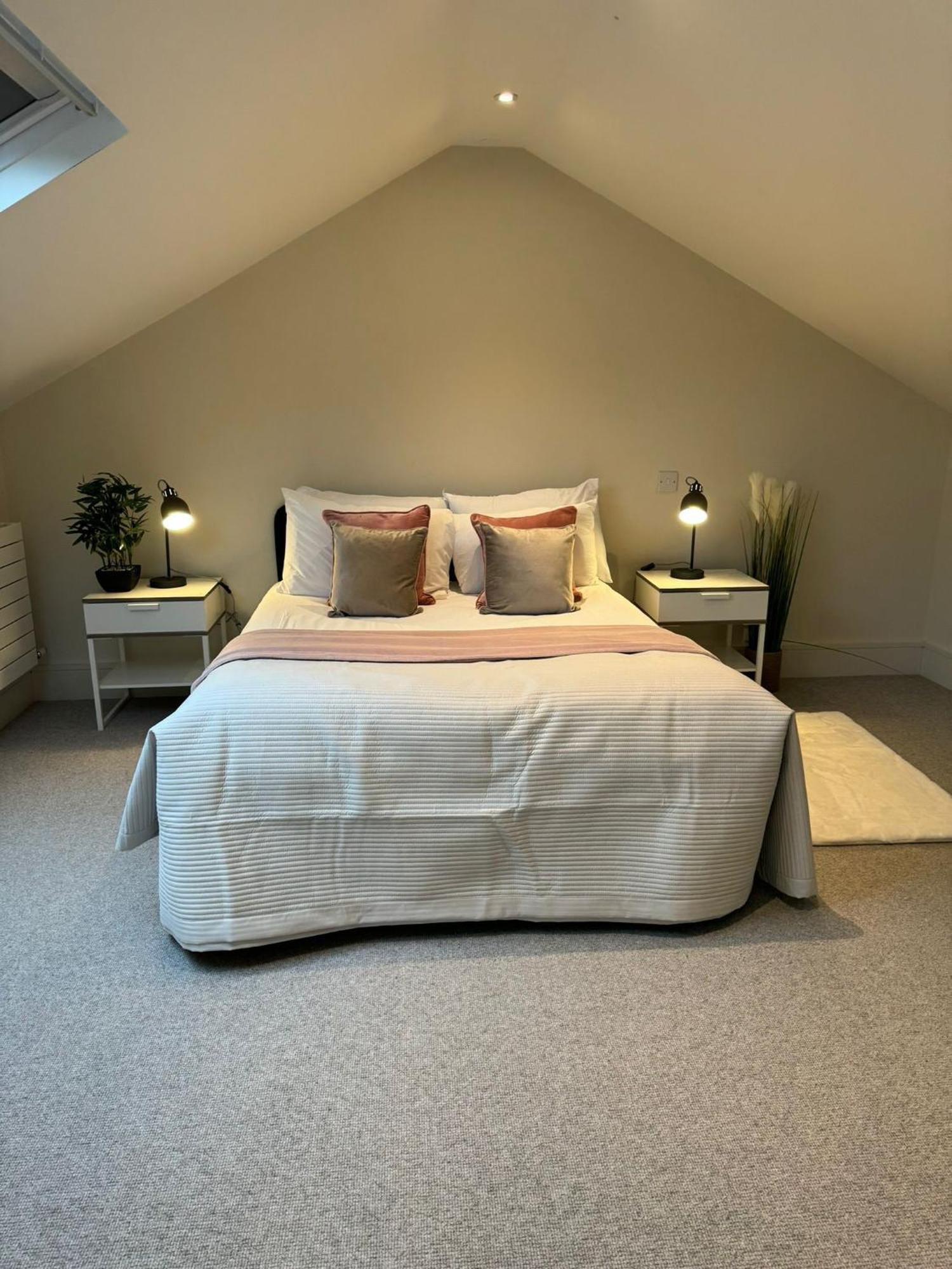 Apartamento Osbourne House Pink 2 Bed, 2 And Half Bath Birmingam Exterior foto
