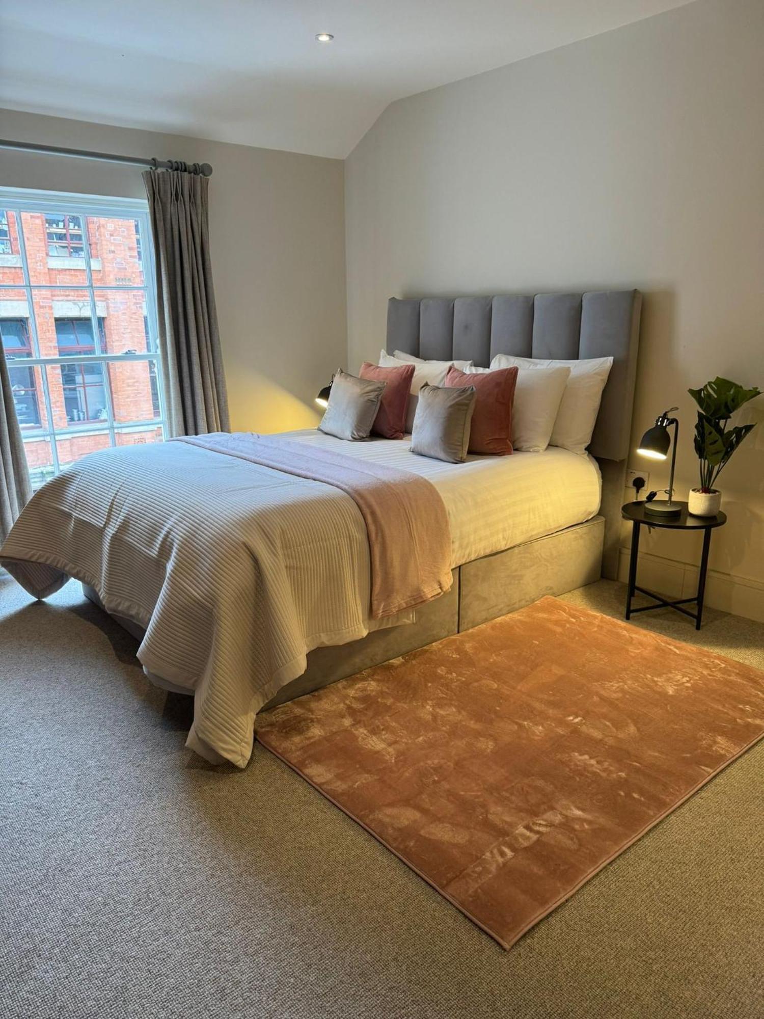 Apartamento Osbourne House Pink 2 Bed, 2 And Half Bath Birmingam Exterior foto